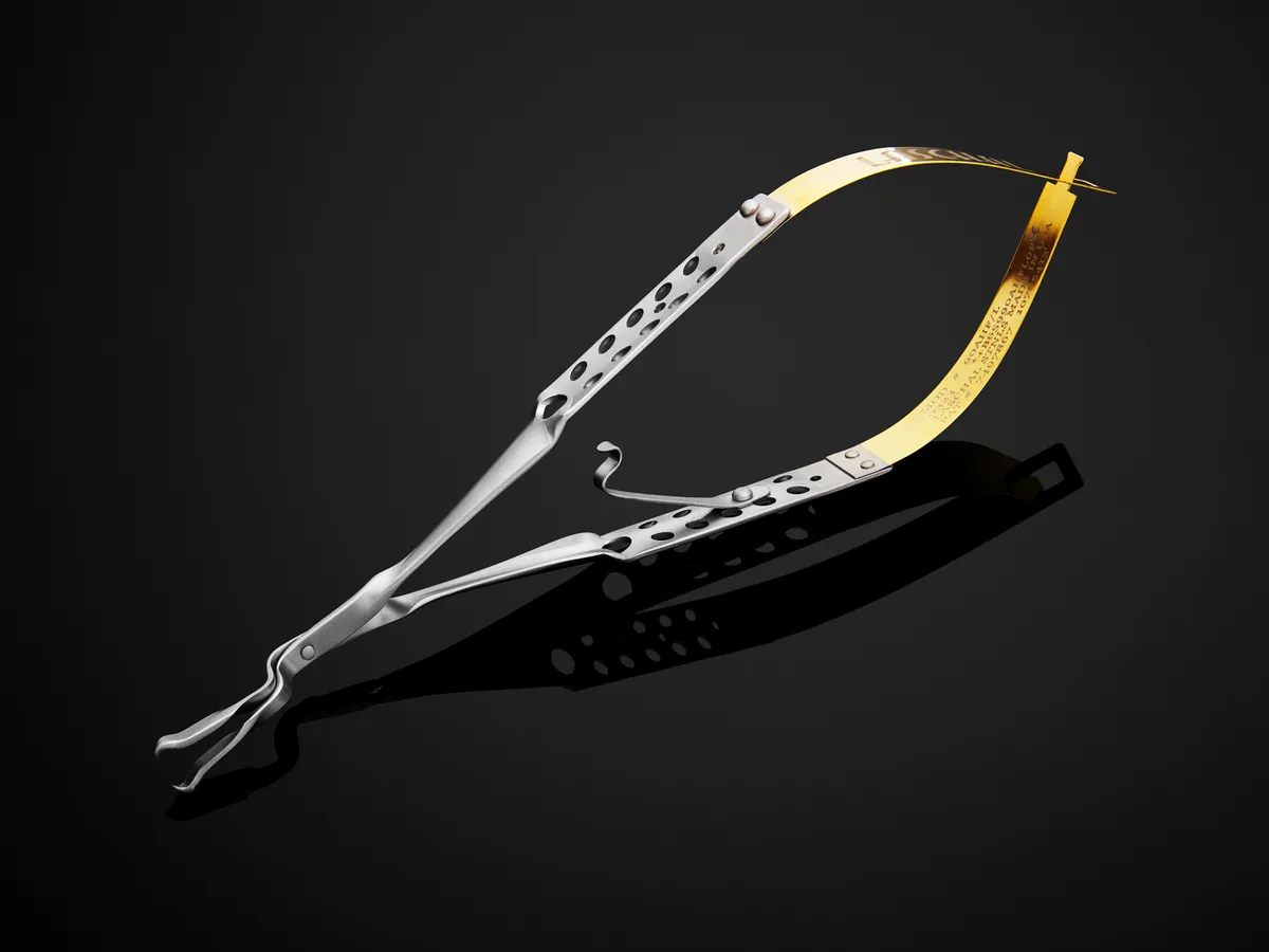 Tactile endo file forceps
